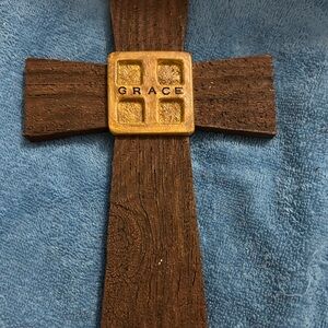 Vintage Cross Plaque